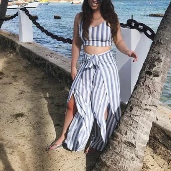 Aqua Blue Striped Flowy Crepe Pants Size S - Picture 2 of 12